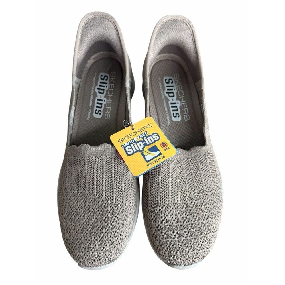 NWT Skechers Slip-ins Sneakers Split Size 7.5 Right/7 Left Beige Knit Hands Free